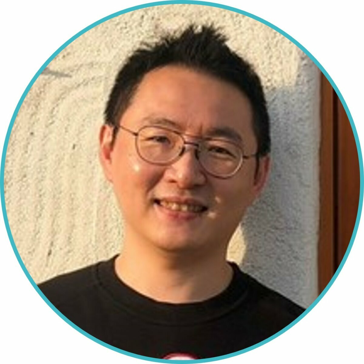 杨尚育